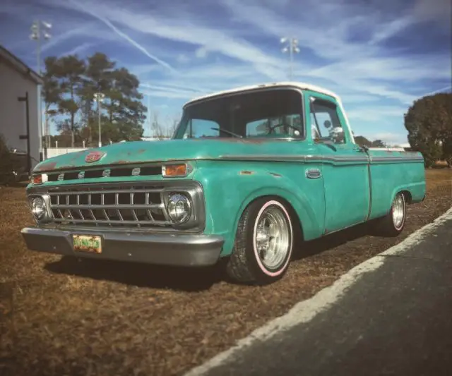 1965 Ford F-100 Custom