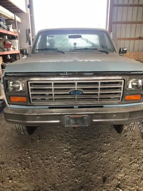 1986 Ford F-250 XL