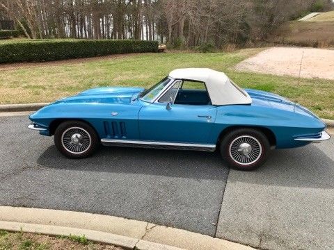 1966 Chevrolet Corvette BRIGHT BLUE