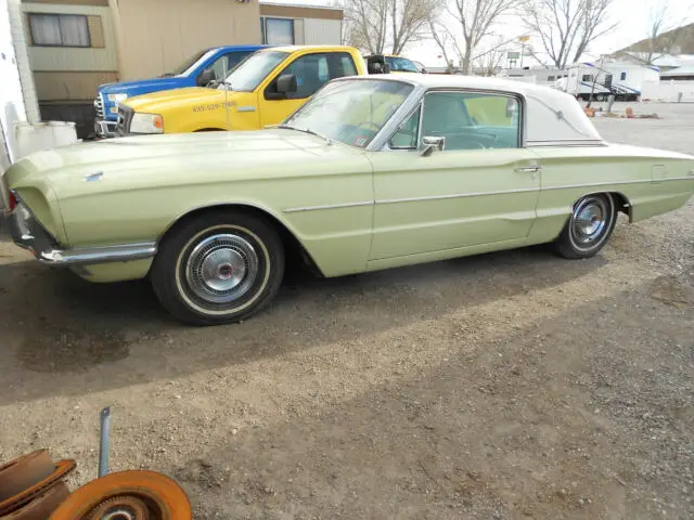 1966 Ford Thunderbird deluxe sport coupe