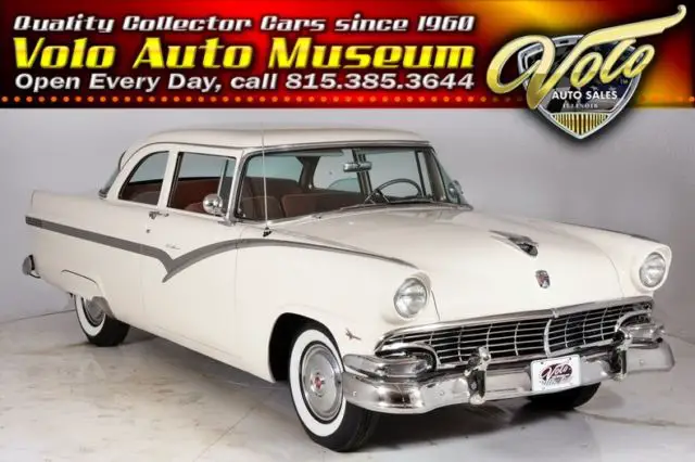 1956 Ford Fairlane Club Sedan