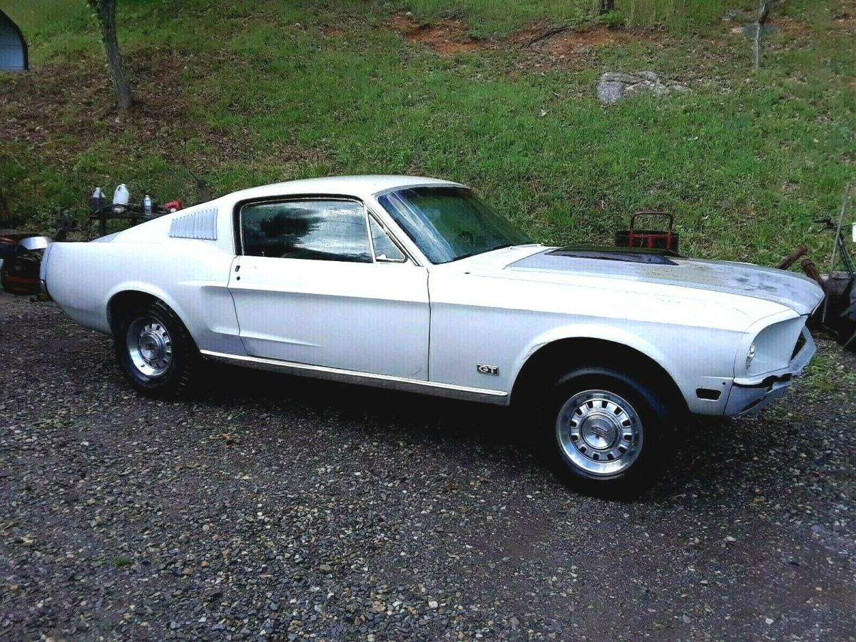 1968 Ford Mustang Fastback GT 4 Speed