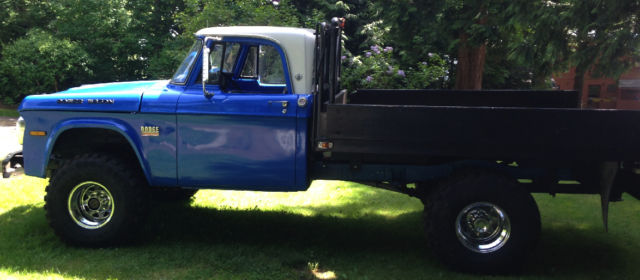 1969 Dodge Power Wagon SE