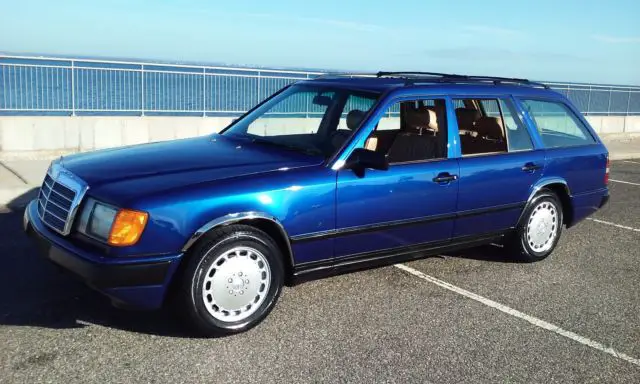 1987 Mercedes-Benz 300-Series TD