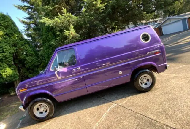 1976 Ford E-Series Van