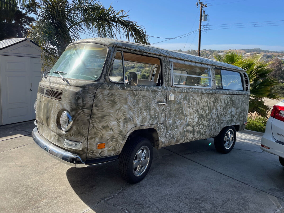 1971 Volkswagen Bus/Vanagon