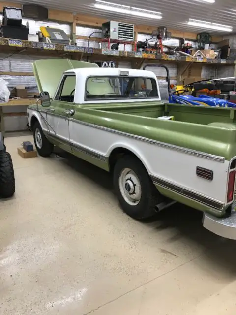 1972 Chevrolet C/K Pickup 2500 Cheyenne