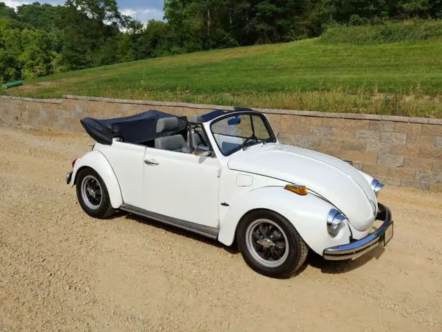 1972 Volkswagen Beetle - Classic convertible