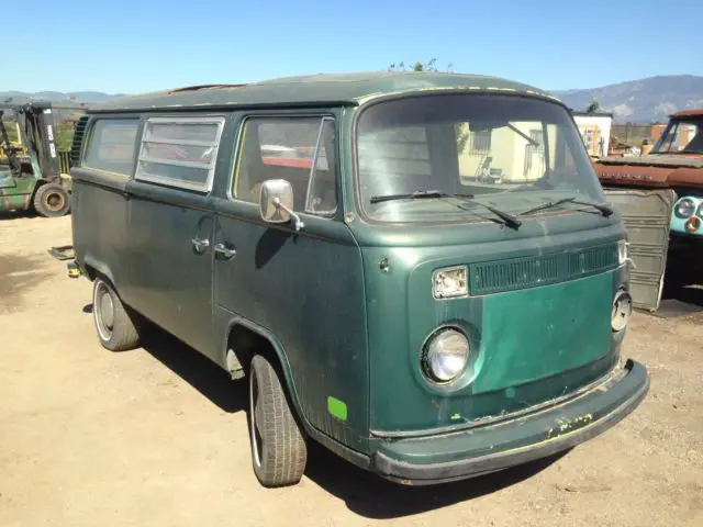 1973 Volkswagen Bus/Vanagon