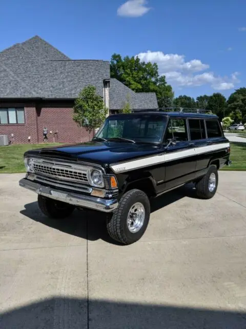 1973 Jeep Wagoneer