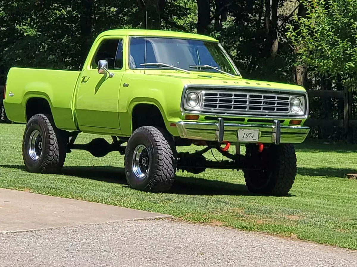 1974 Dodge Power Wagon Custom