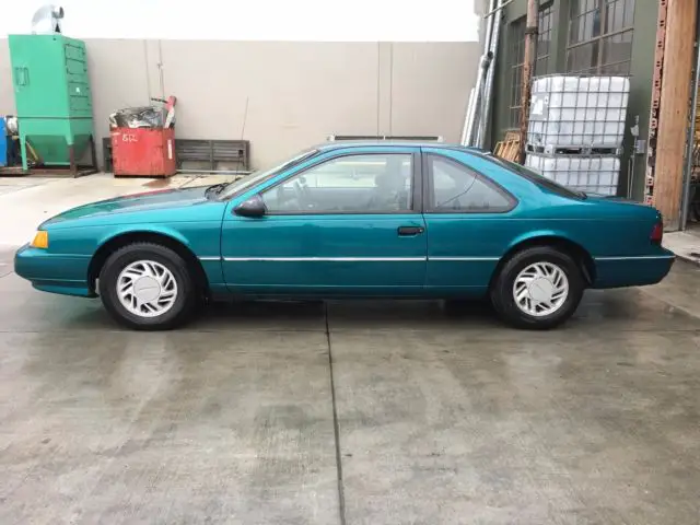 1992 Ford Thunderbird