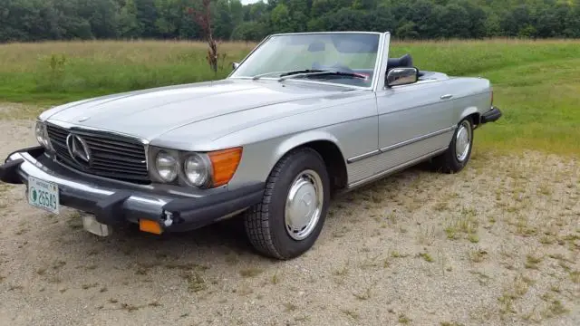 1976 Mercedes-Benz SL-Class Convertible with Hardtop