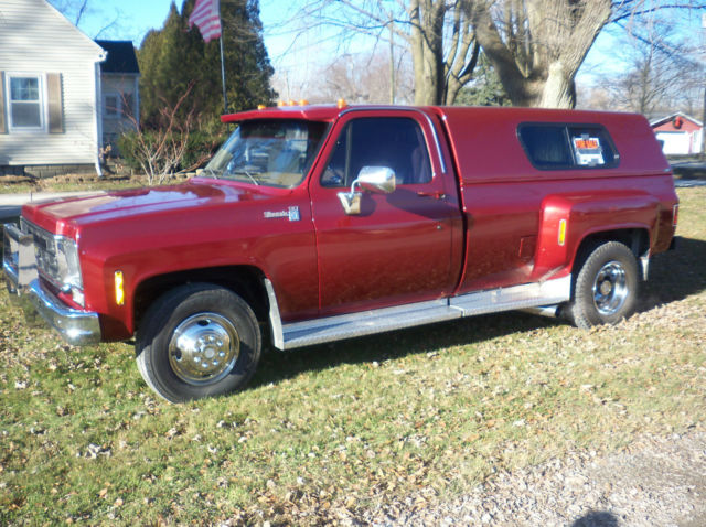 1977 Chevrolet C/K Pickup 3500 Chrome Bumpers,Side Pipes,Cap