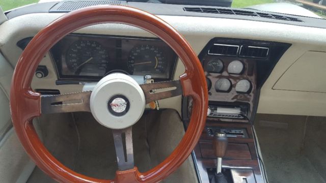 1978 Chevrolet Corvette Silver