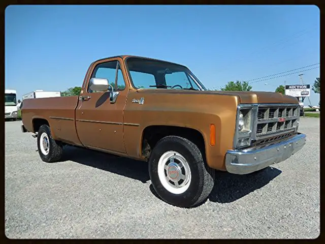 1979 GMC 35 Sierra Camper Special