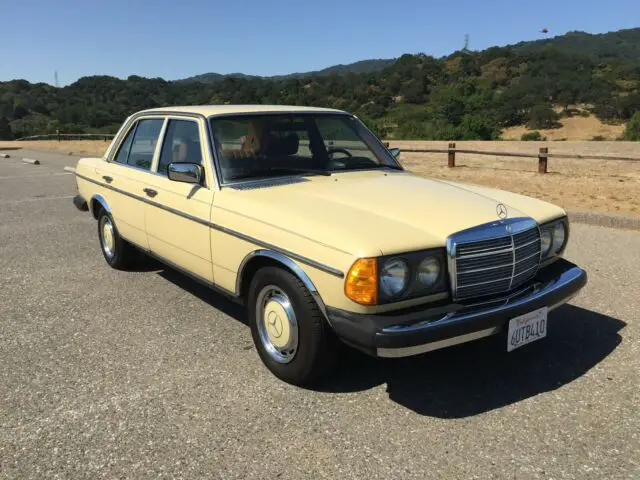 1979 Mercedes-Benz 300-Series 300 D California car !,,