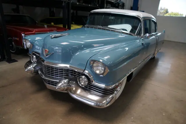 1954 Cadillac Fleetwood 60 Special Sedan --