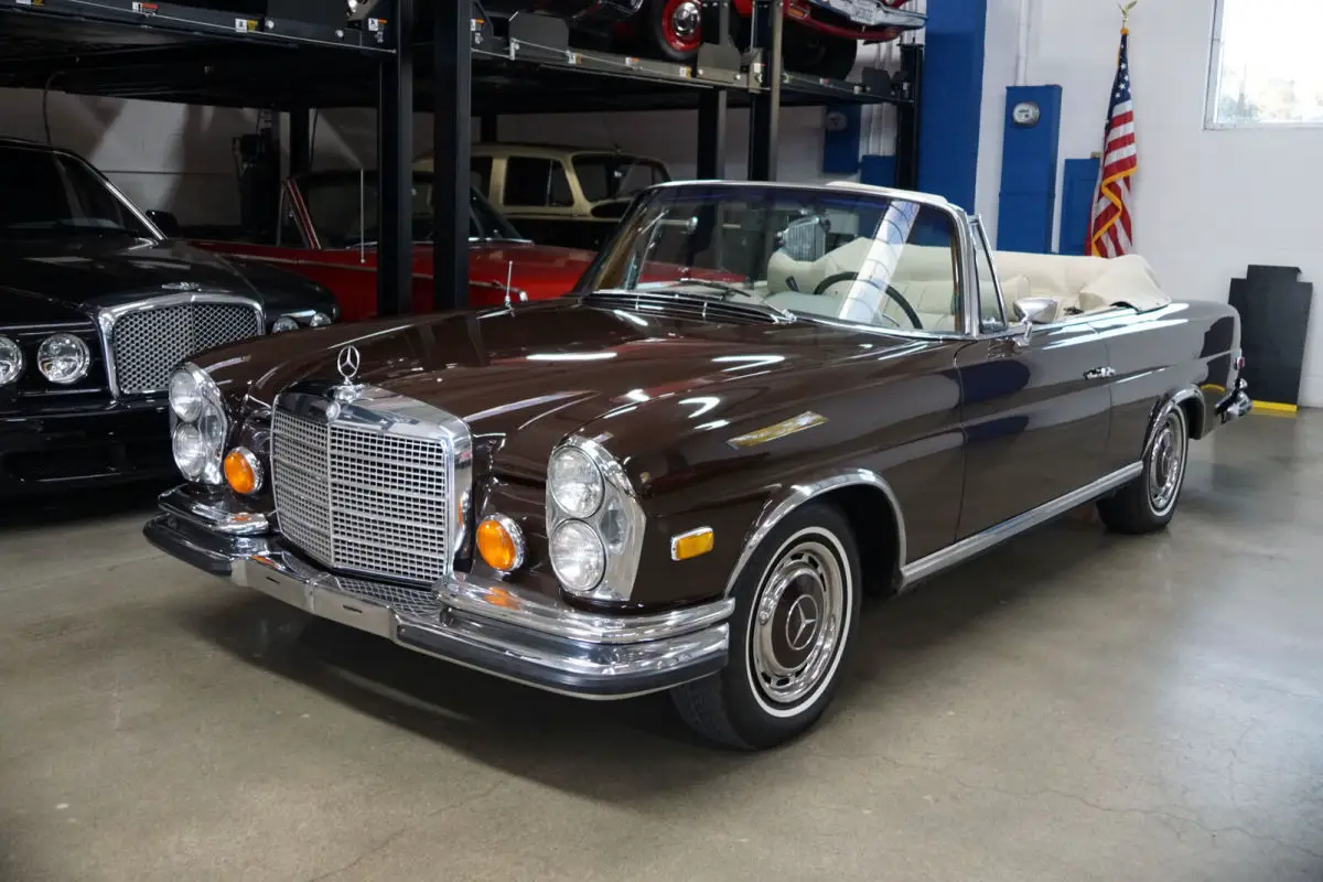 1971 Mercedes-Benz 280SE 3.5 V8 Cabriolet