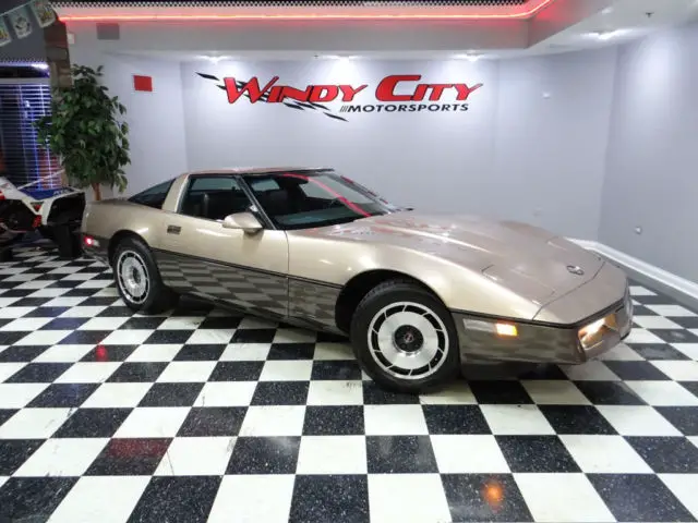 1984 Chevrolet Corvette Base Hatchback 2-Door