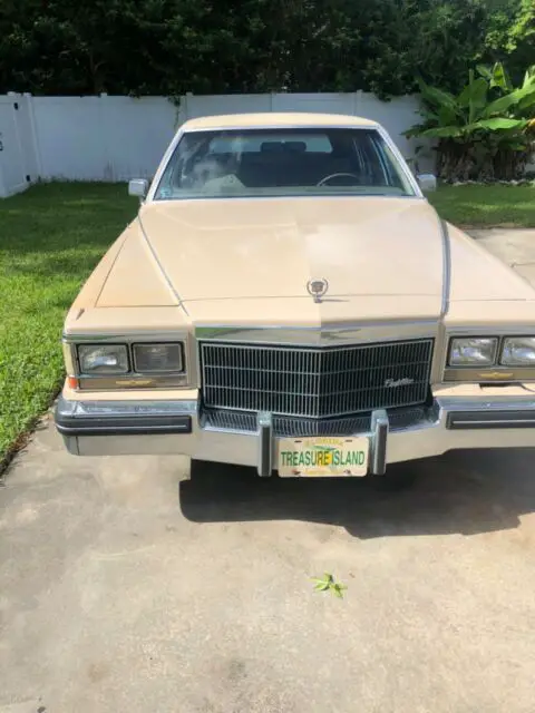 1985 Cadillac Fleetwood