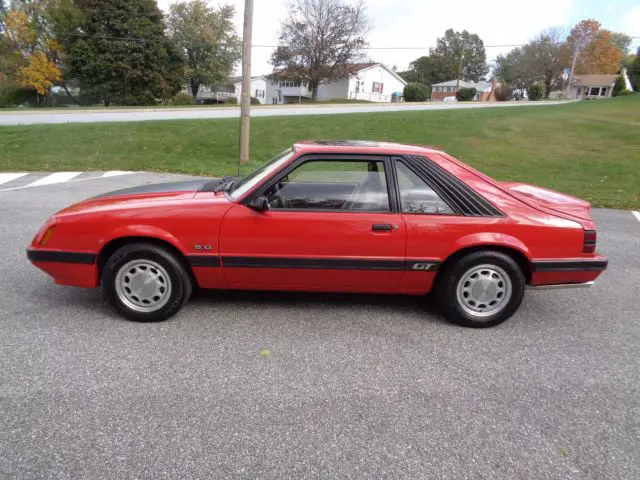 1985 Ford Mustang GT