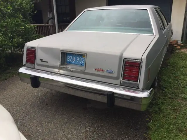 1985 Ford Crown Victoria Crown Victoria