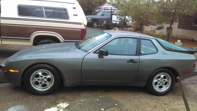 1985 Porsche 944