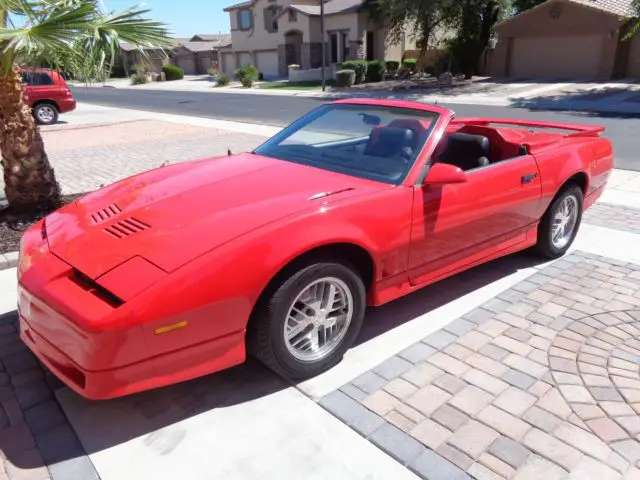 1986 Pontiac Firebird ROADSTER