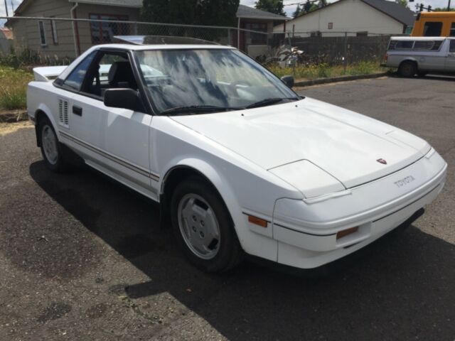 1986 Toyota MR2