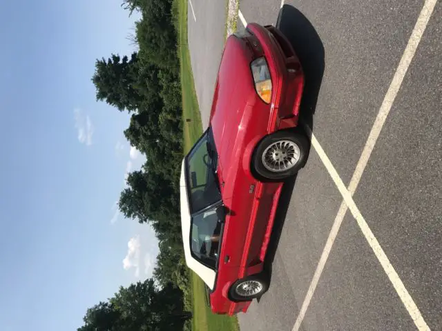 1987 Ford Mustang Convertible