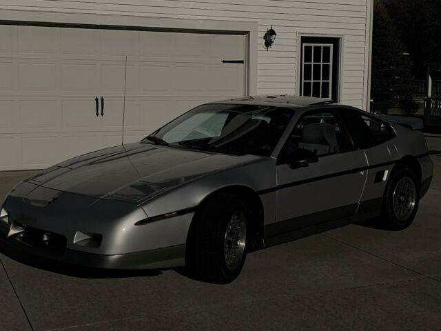 1987 Pontiac Fiero GT