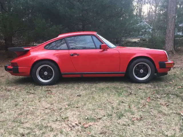 1988 Porsche 911 Red