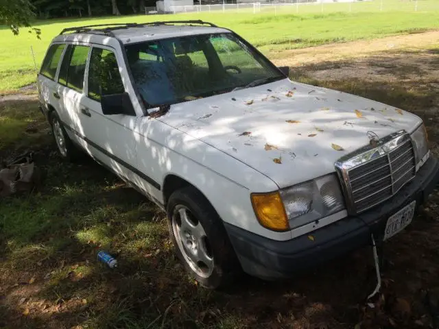 1989 Mercedes-Benz 300-Series