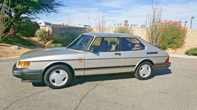 1992 Saab 900 Turbo 3 door