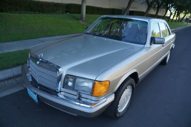 1989 Mercedes-Benz 400-Series 420 SEL