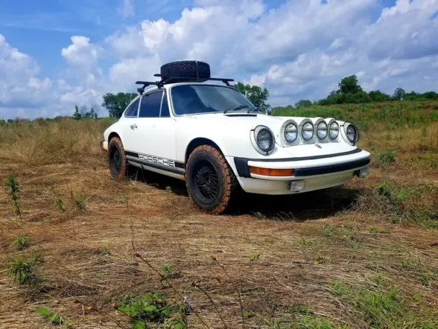 1976 Porsche 911 --