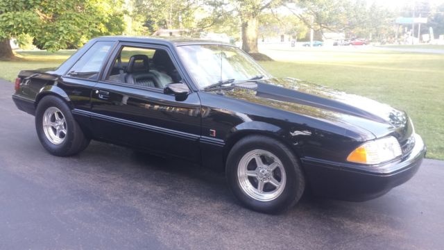 1992 Ford Mustang LX