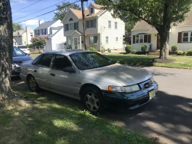 1992 Ford Taurus SHO