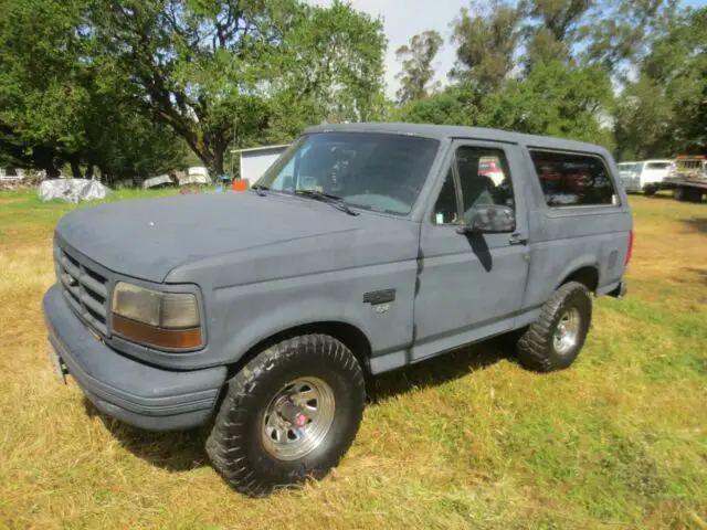 1993 Ford Bronco XLT