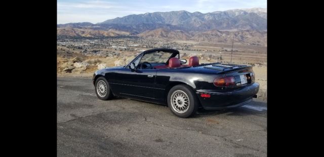 1993 Mazda MX-5 Miata LE