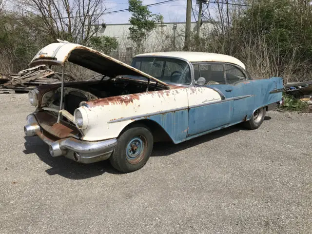 1956 Pontiac Star Chief