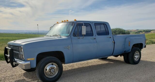 1983 Chevrolet k30 Silverado