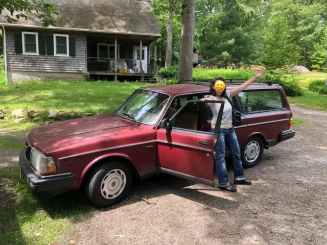 1980 Volvo 240 99Â¢ NO RESERVE!1 1986 Volvo 240 5-Speed Wagon ðŸ“ Cherry Red ðŸ’