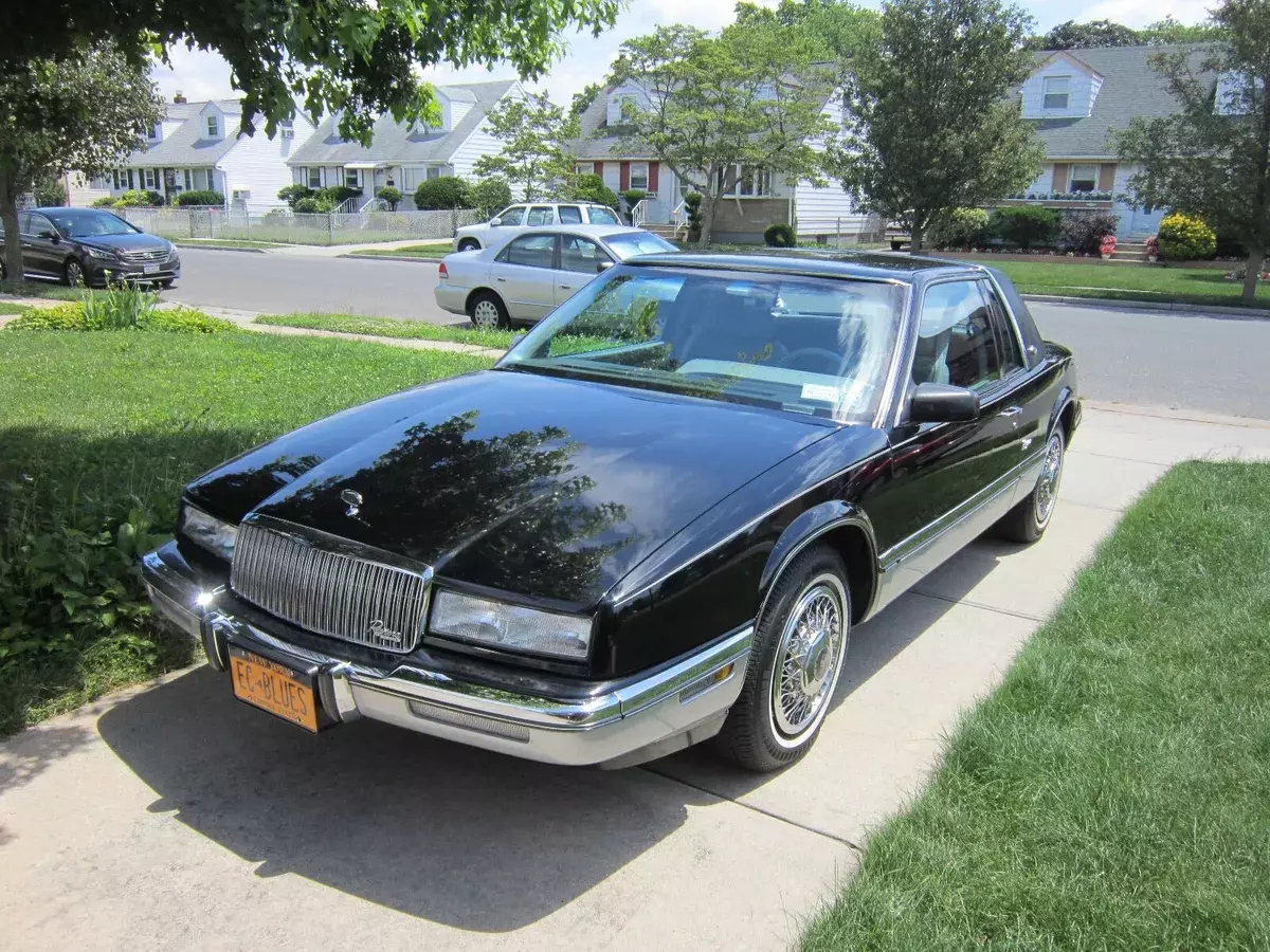 1990 Buick Riviera