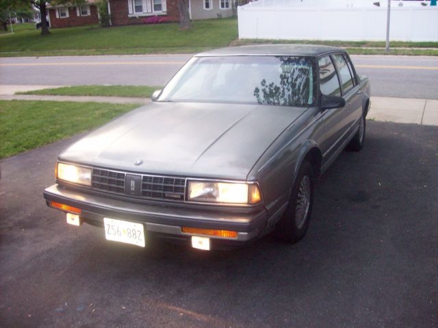 1987 Oldsmobile Ninety-Eight Touring