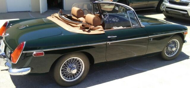 1971 MG MGB Leather seats