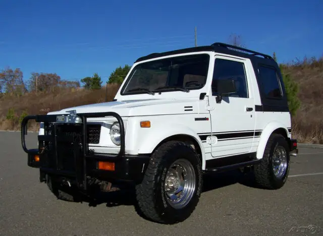 1990 Suzuki Samurai 77k JL 4WD 5-SPEED EFI 1.3L SOLID CONVERTIBLE WAGON SUV