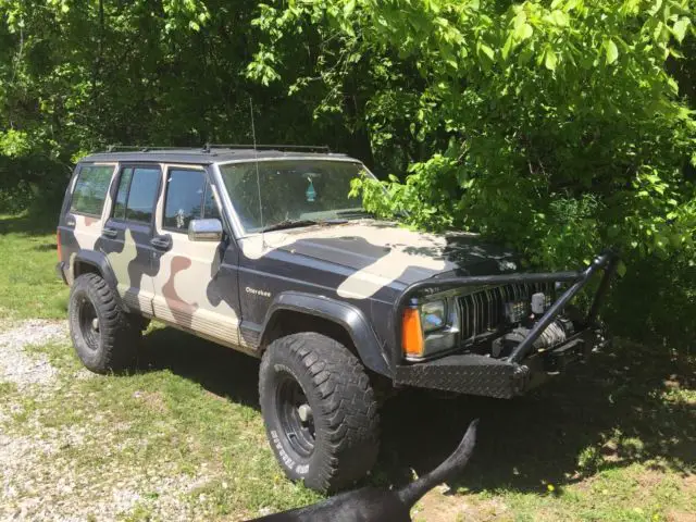 1988 Jeep Grand Cherokee CAMO