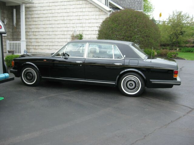 1988 Rolls-Royce Silver Spirit/Spur/Dawn